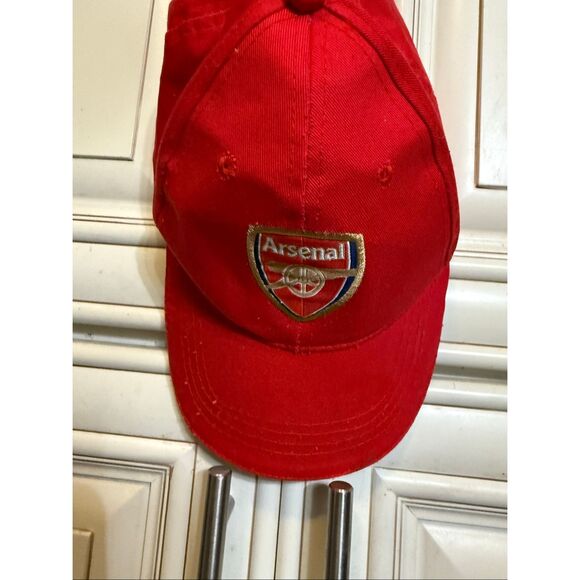 Arsenal Football Club Men's Logo Adjustable Snapback Cap Hat Red One Size - Picture 1 of 8